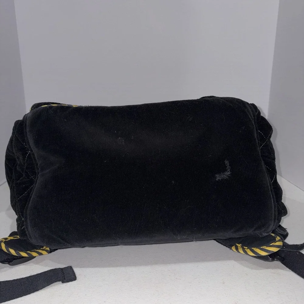 RARE Vera Bradley Harry Potter Hufflepuff Campus Backpack Black Yellow Quilted